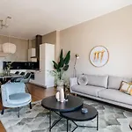 Apartmán Bizstay Harbour Iv *