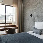 Apartmán Bizstay Harbour Iv *