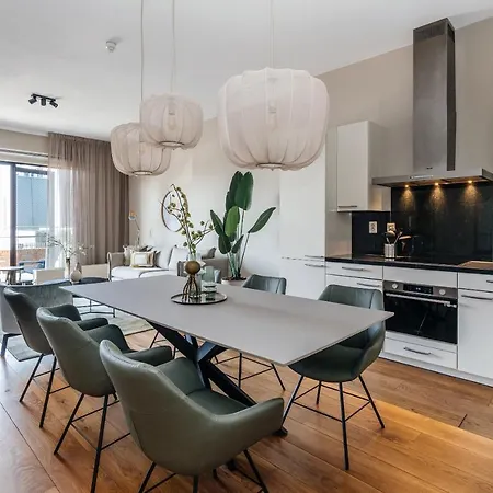 Bizstay Harbour Iv Lahey