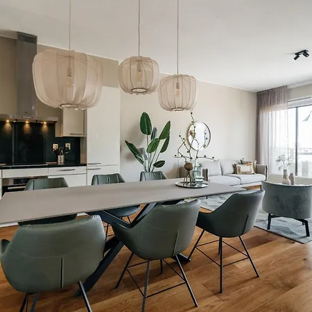 Bizstay Harbour Iv * L'Aia