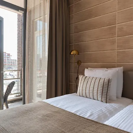 Apartment Bizstay Harbour Iv The Hague