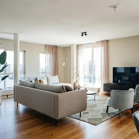 Apartment Bizstay Harbour Iv *