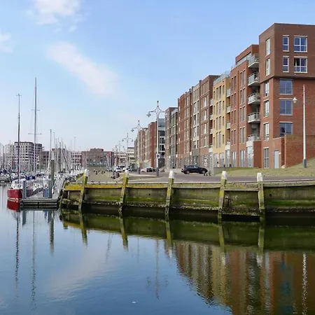 Bizstay Harbour Iv *