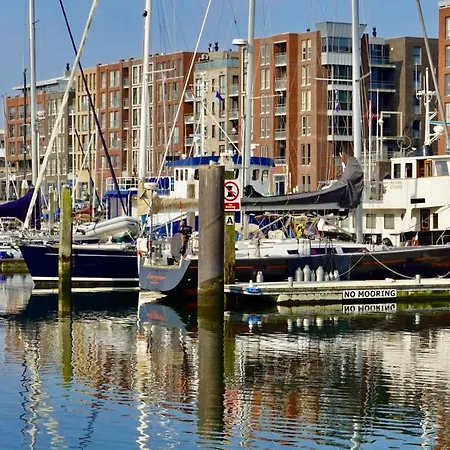 Bizstay Harbour Iv Apartment The Hague