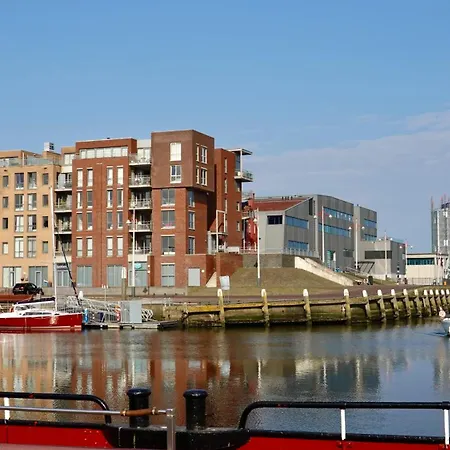 Bizstay Harbour Iv