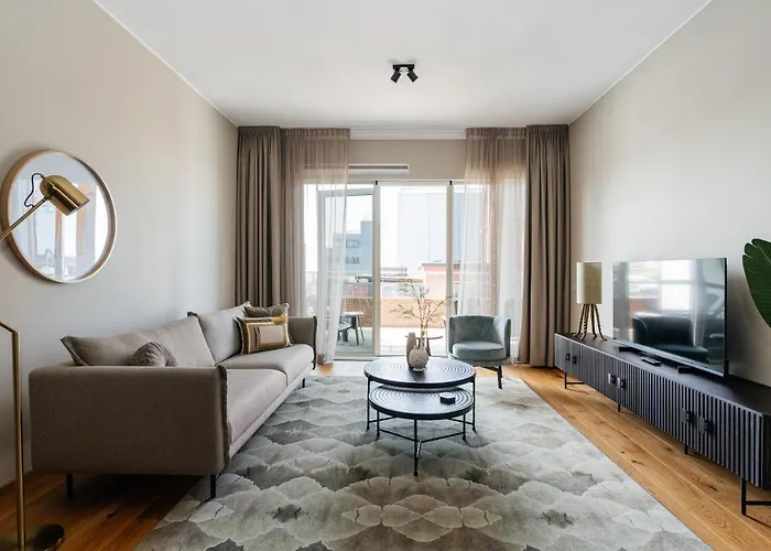 Apartment Bizstay Harbour Iv *