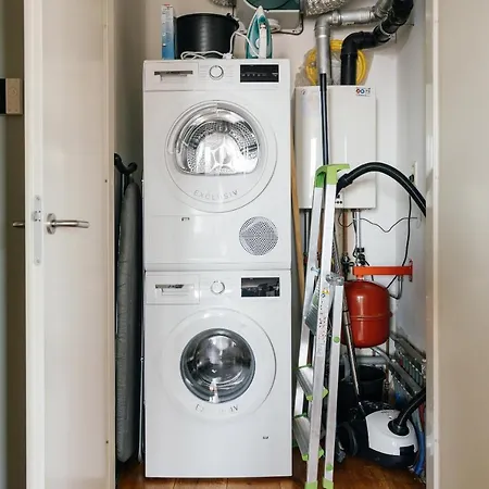 Bizstay Harbour Iv *