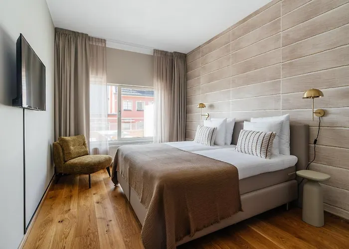 Bizstay Harbour Iv Lahey